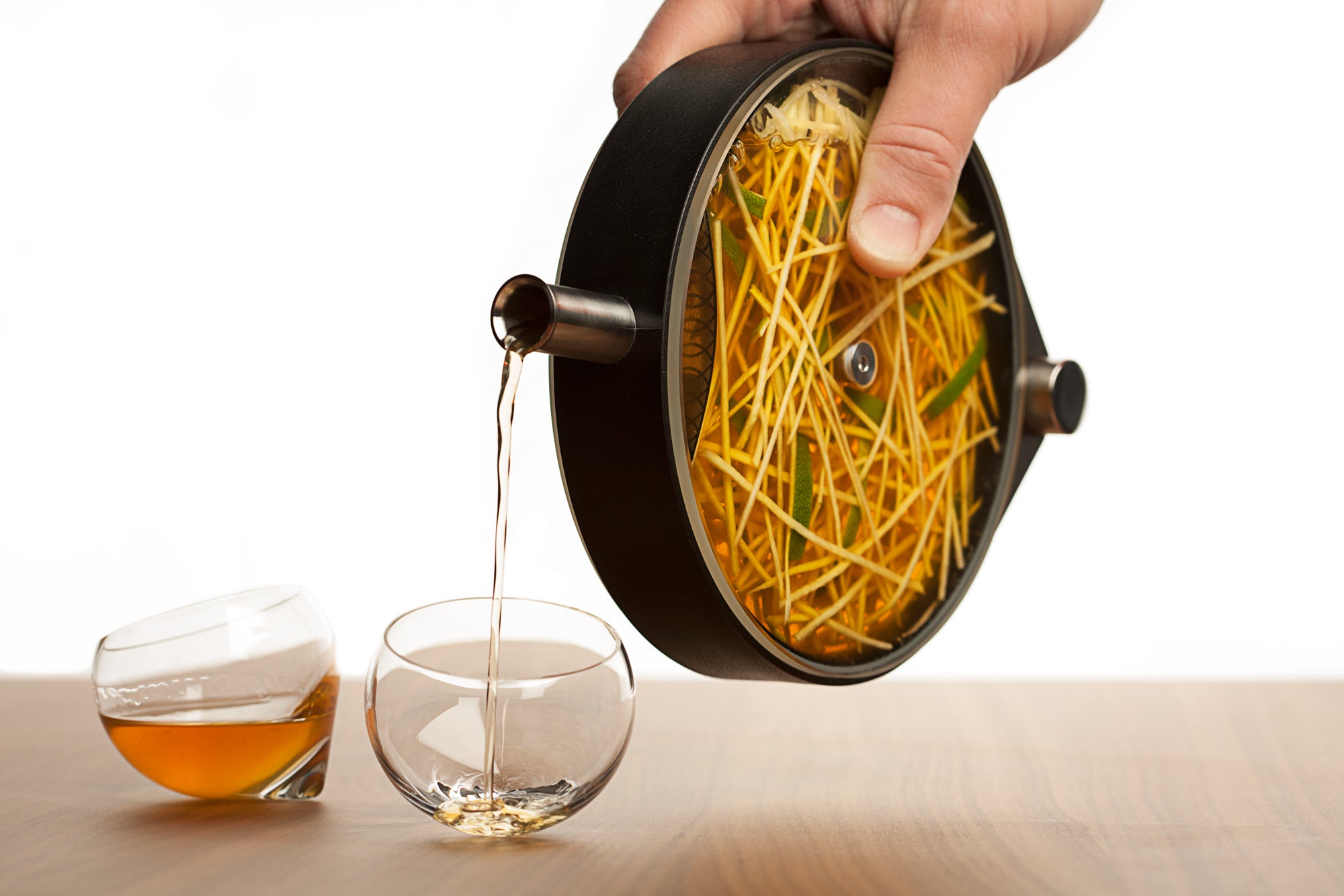 The Porthole - The Most Beautiful Infusion Vessel – Crucial Detail