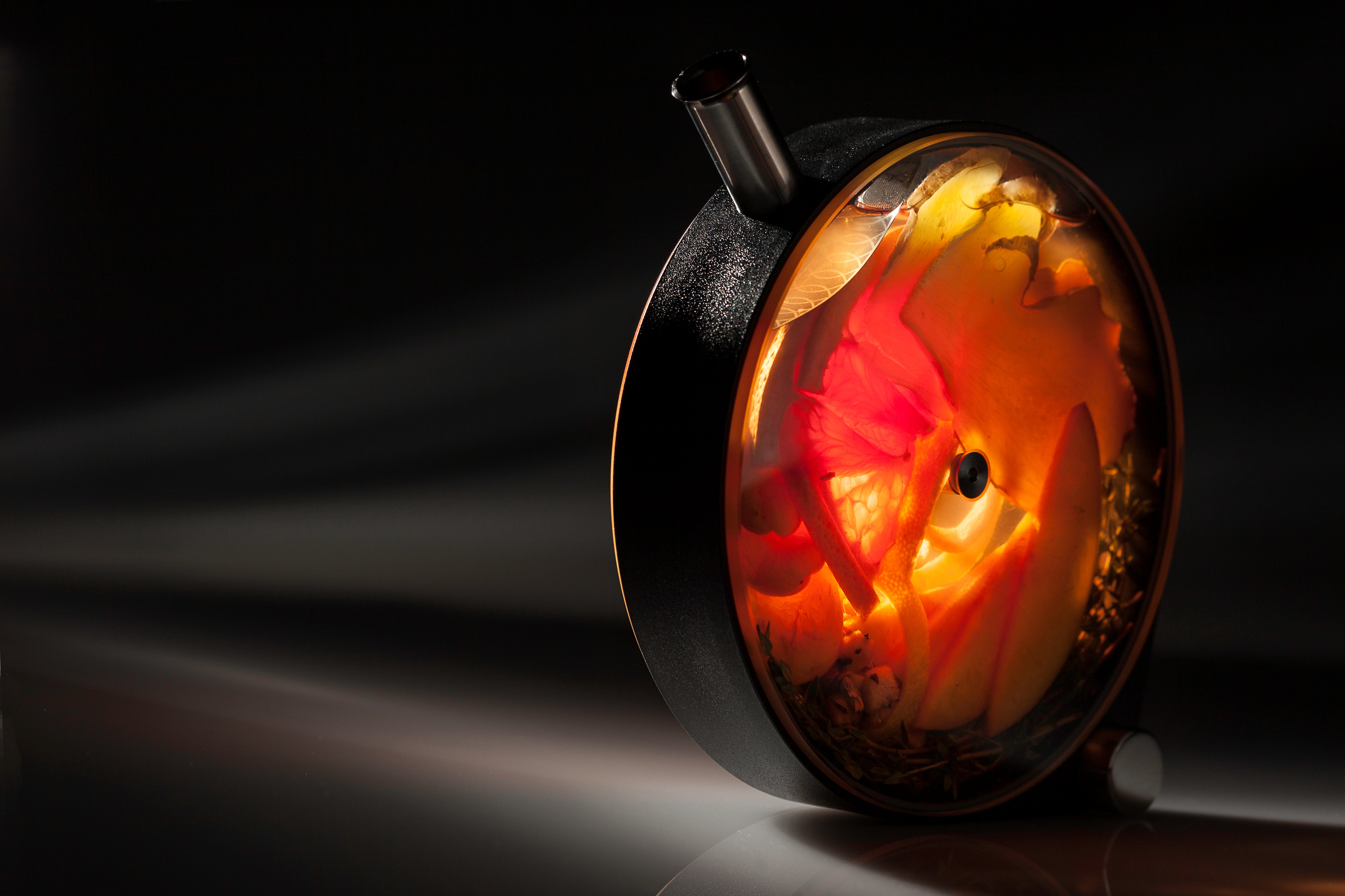 The Porthole - The Most Beautiful Infusion Vessel – Crucial Detail